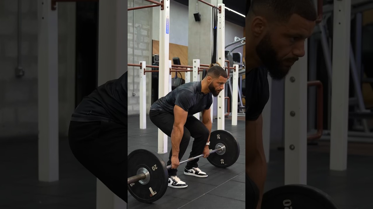 Ne fais pas cette erreur au soulevé de terre ❌ #sports #développementmusculaire #musculation