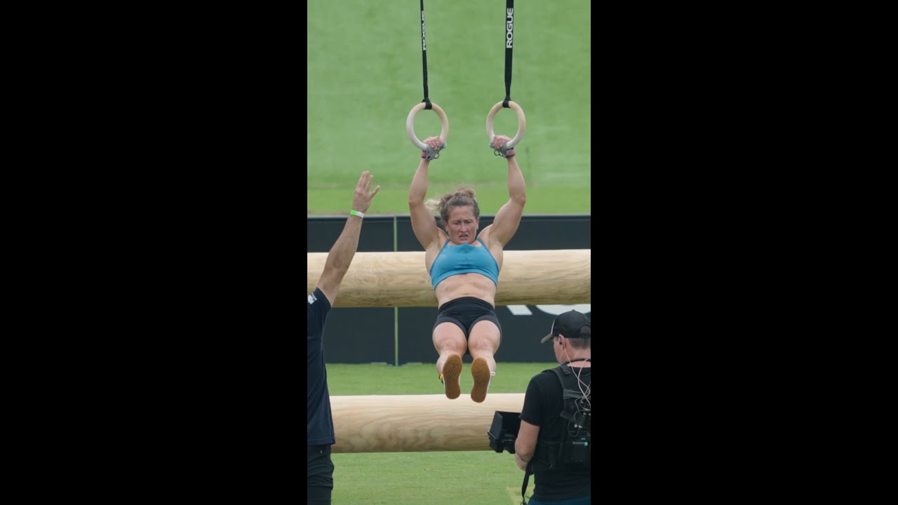 Tia-Clair Toomey Speeds Through Muscle-Ups, Handstand Push-Ups, and Snatches
